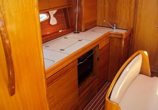 Bavaria 37 Cruiser