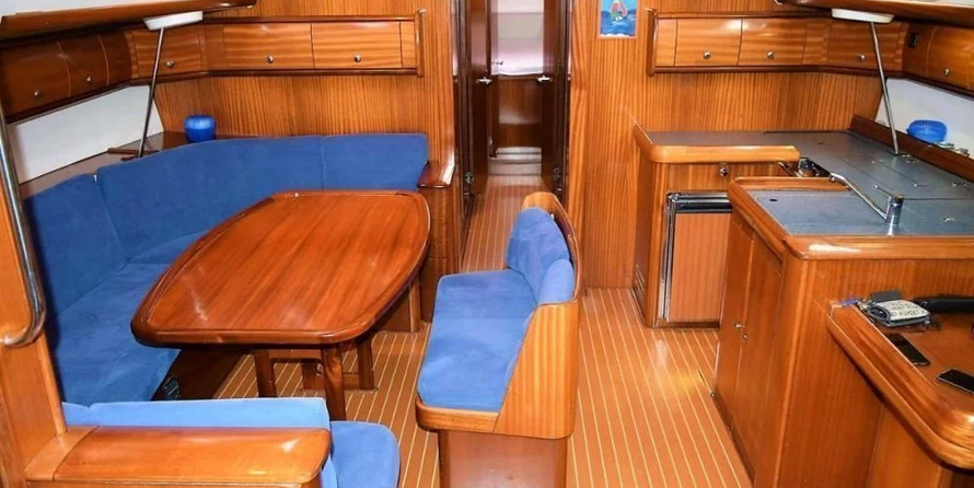 Bavaria 49