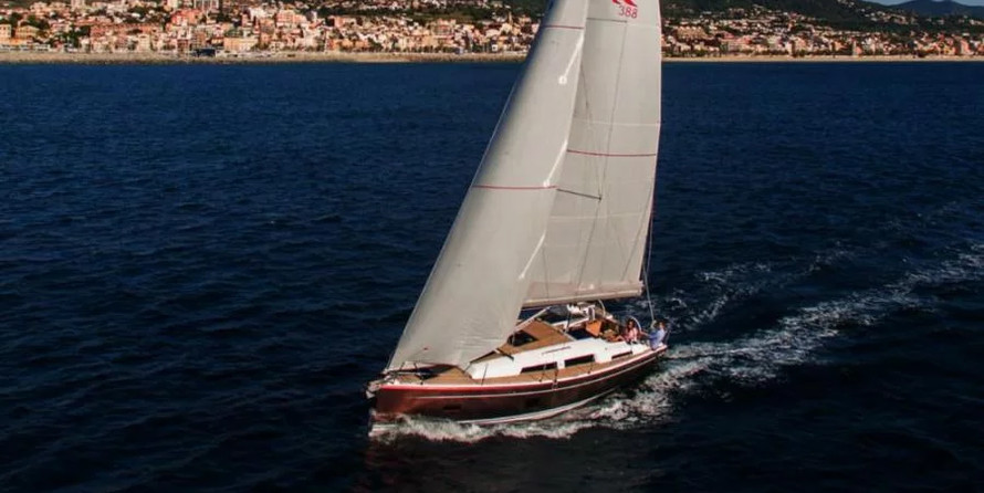Hanse 388
