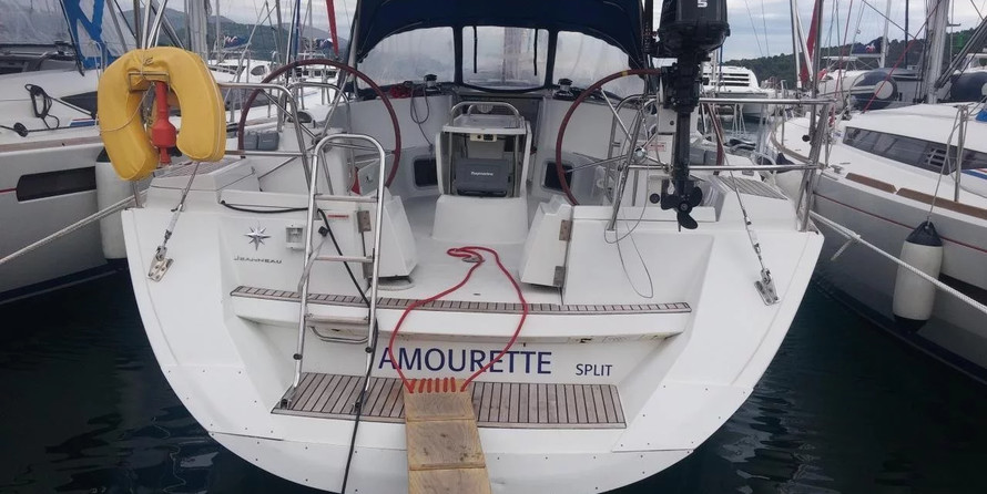 Jeanneau Sun Odyssey 44i