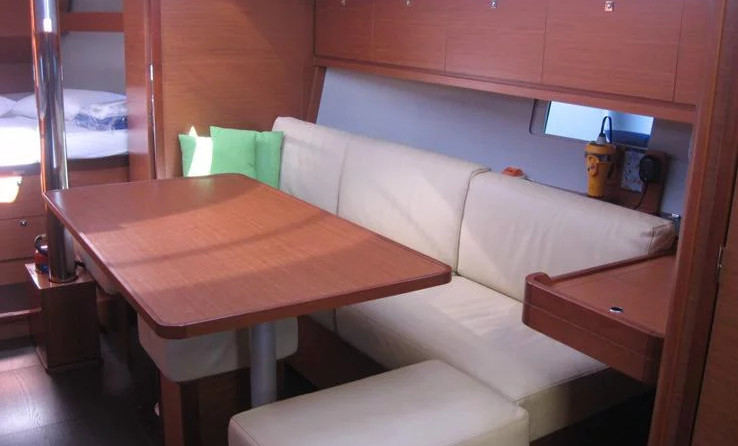 Dufour 382 Grand Large