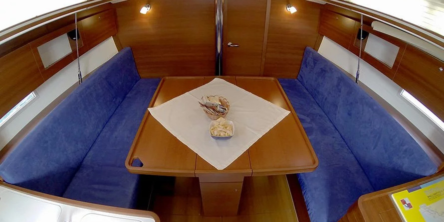 Dufour 335 GL