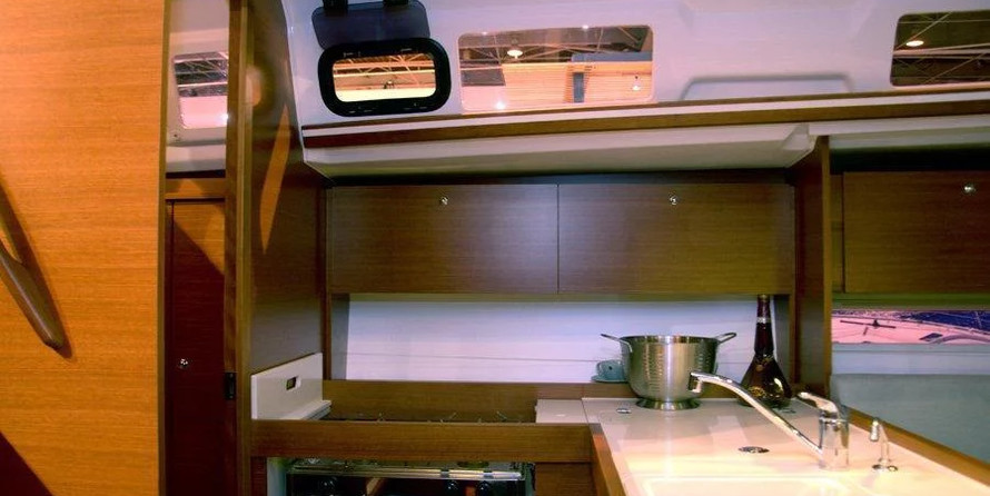 Dufour 335 GL