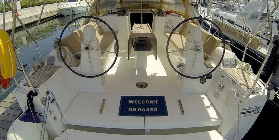 Dufour 335 GL