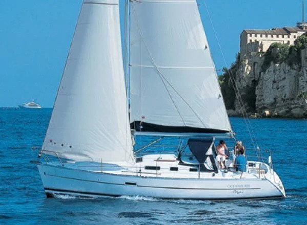 Beneteau Oceanis 323