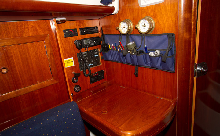 Beneteau Oceanis 323