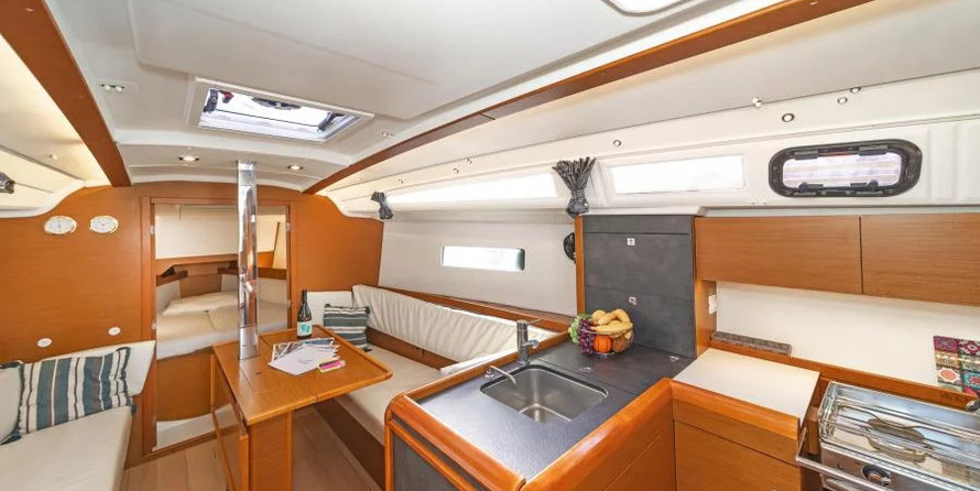 Jeanneau Sun Odyssey 349