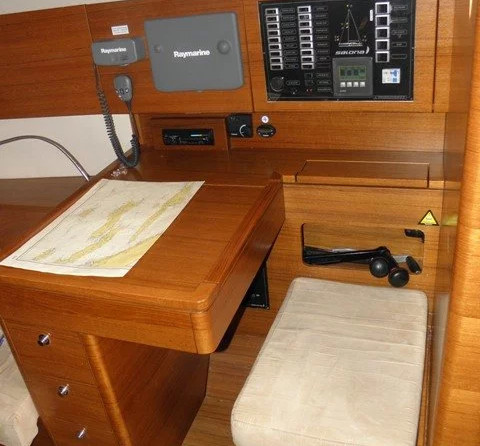 Salona 44