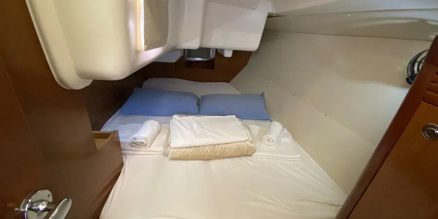 Beneteau Oceanis 34