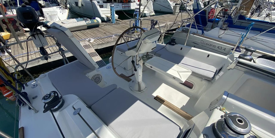Beneteau Oceanis 34