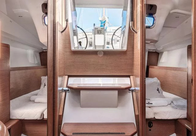 Jeanneau Sun Odyssey 349