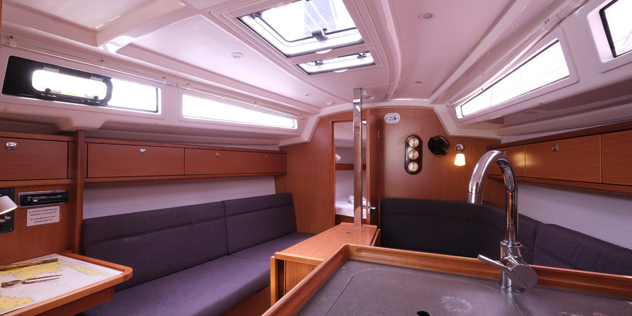 Bavaria 33 Cruiser
