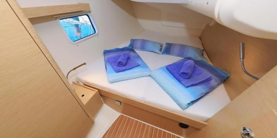 Hanse 418