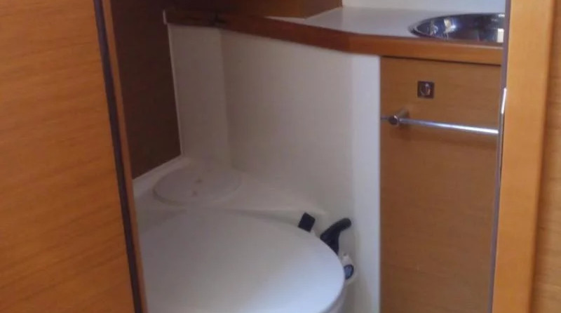 SUN ODYSSEY 379 PERFORMANCE