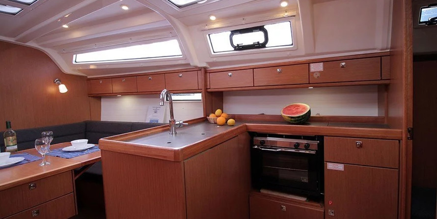 Bavaria 37 Cruiser