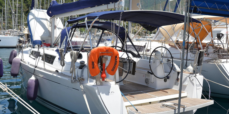 Dufour 335 GL