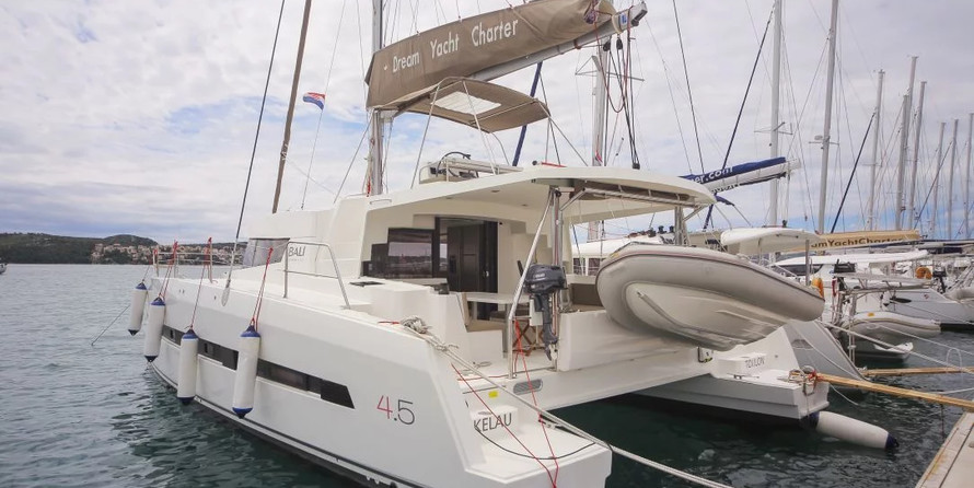 Bali 4.5 - 4 + 2 cab.