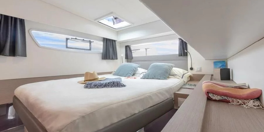 Fountaine Pajot Elba 45