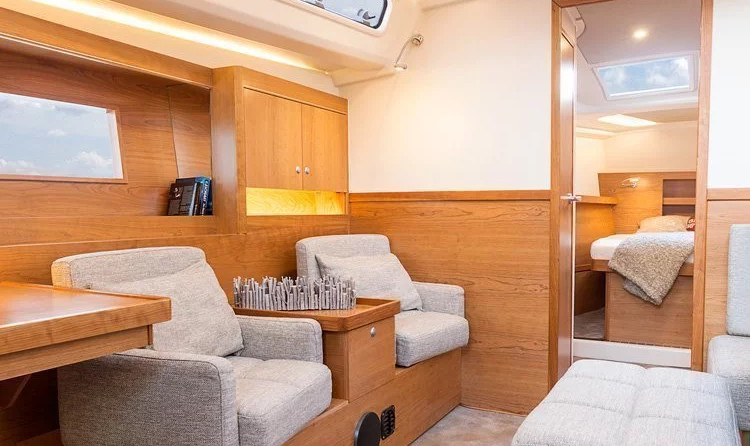 Hanse 455