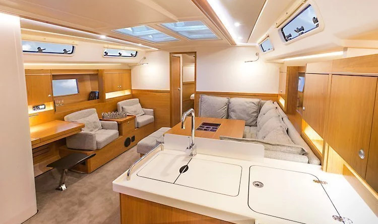 Hanse 455