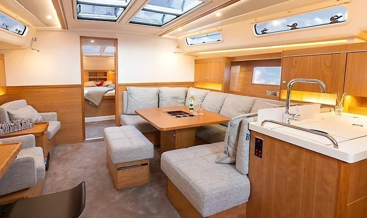 Hanse 455