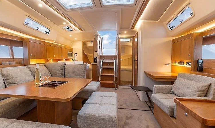 Hanse 455