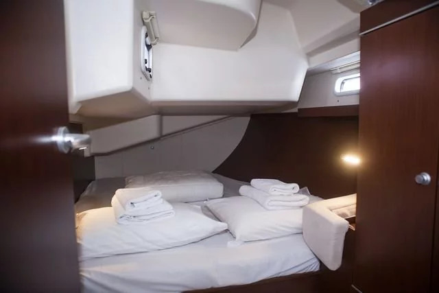 Hanse 415