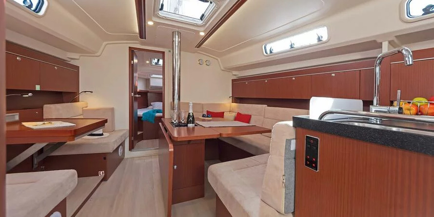 Hanse 415