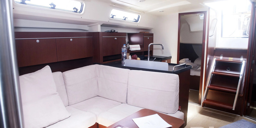 Hanse 415