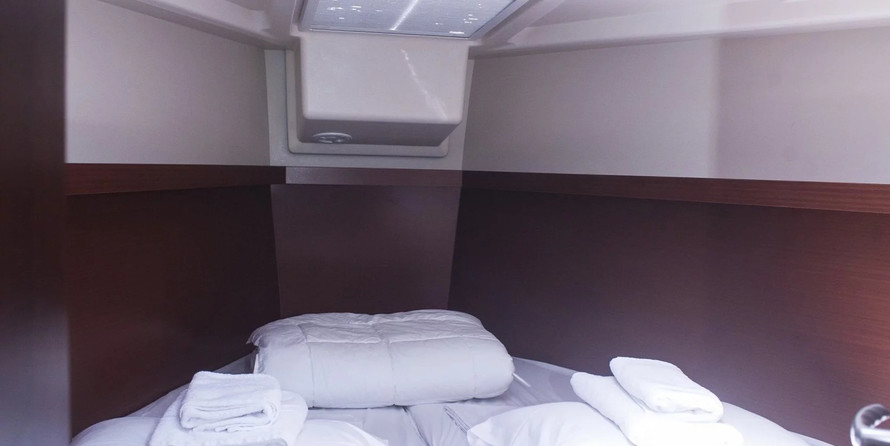 Hanse 415