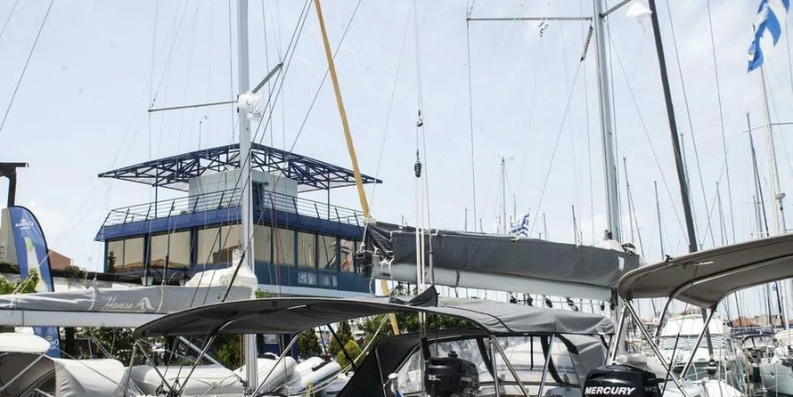 Hanse 415