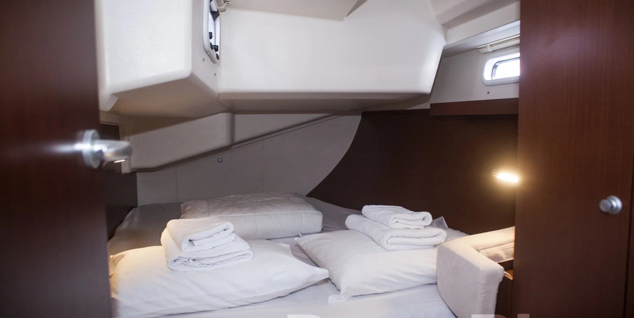 Hanse 415