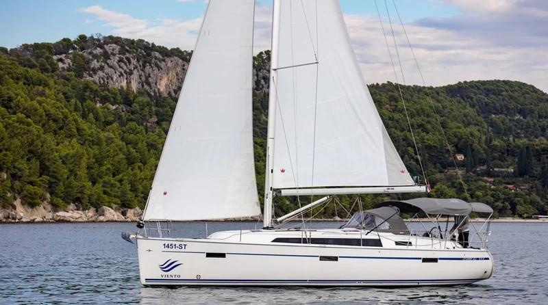 Bavaria Cruiser 41