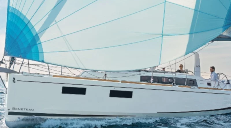 Beneteau Oceanis 38.1