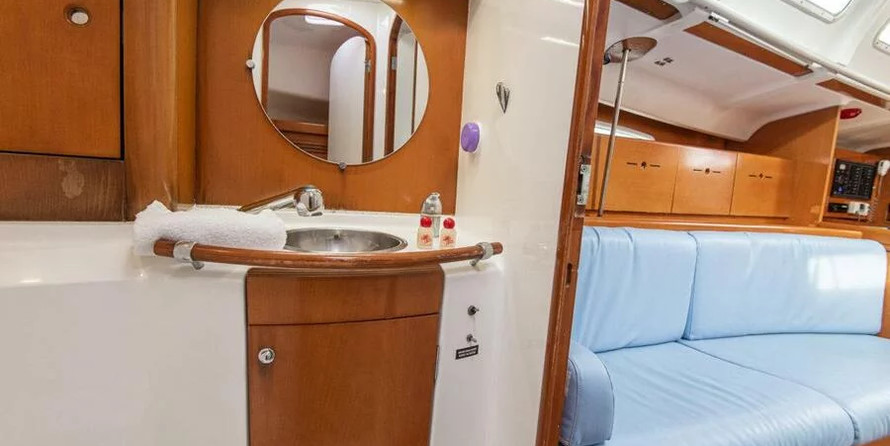 Beneteau First 40.7