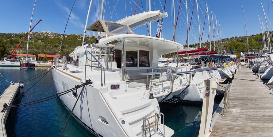 Lagoon 400 S2