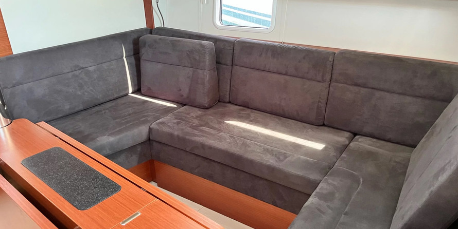 Hanse 418