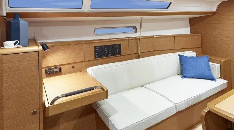 Jeanneau Sun Odyssey 389