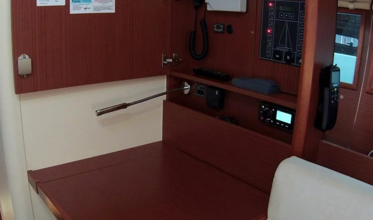 Hanse 455