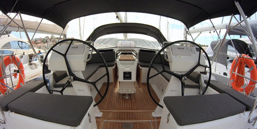 Hanse 455