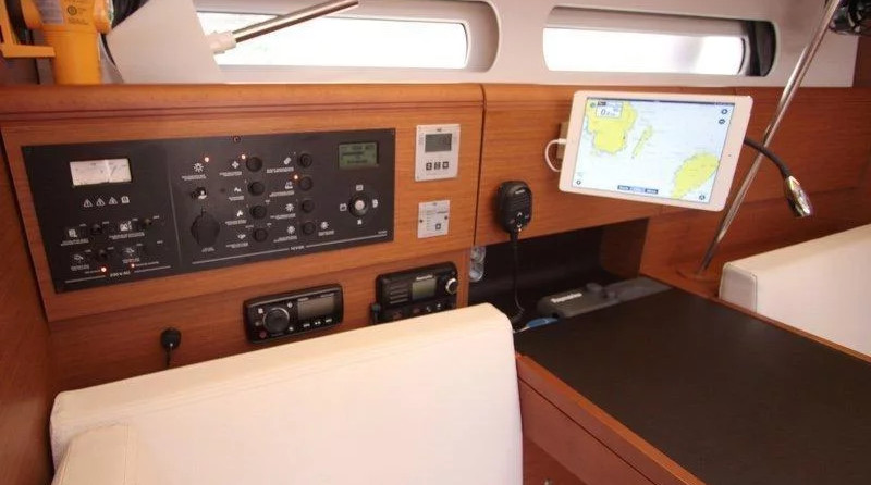 Jeanneau Sun Odyssey 419