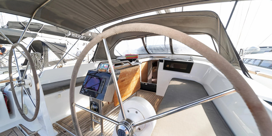 Hanse 418
