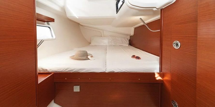 Hanse 418