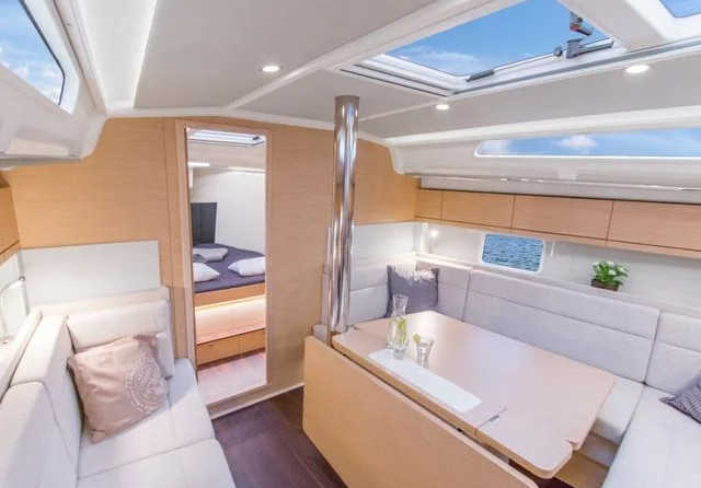 Hanse 418
