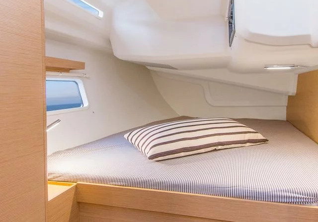 Hanse 418