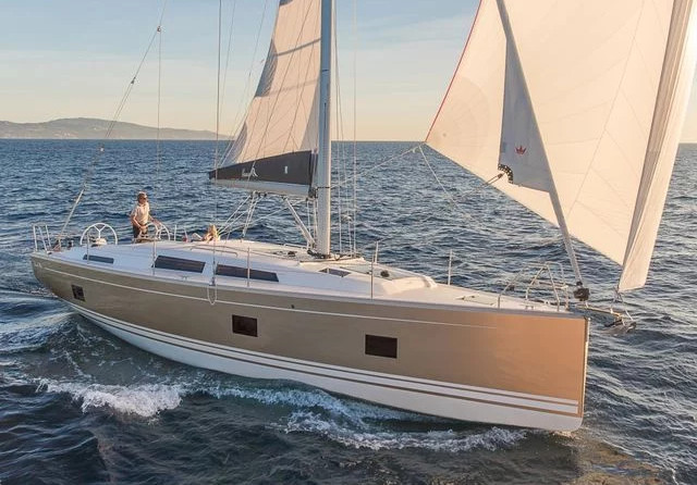 Hanse 418