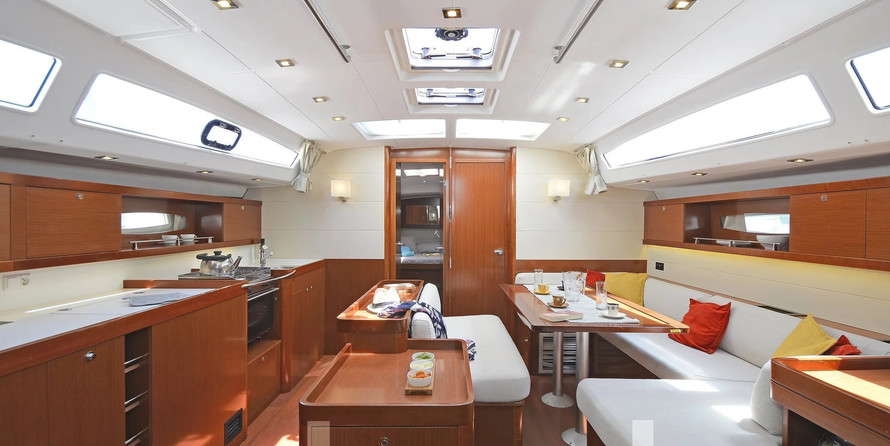 Beneteau Oceanis 50 Family