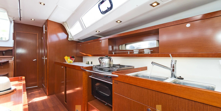 Beneteau Oceanis 50 Family