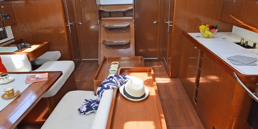 Beneteau Oceanis 50 Family