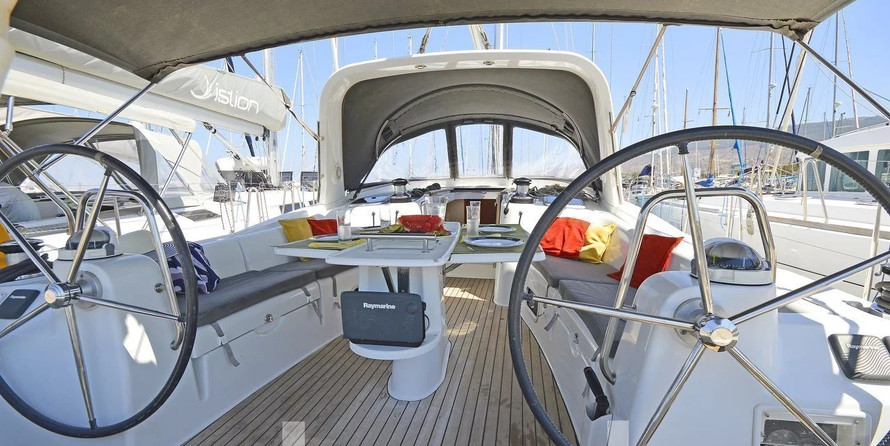 Beneteau Oceanis 50 Family